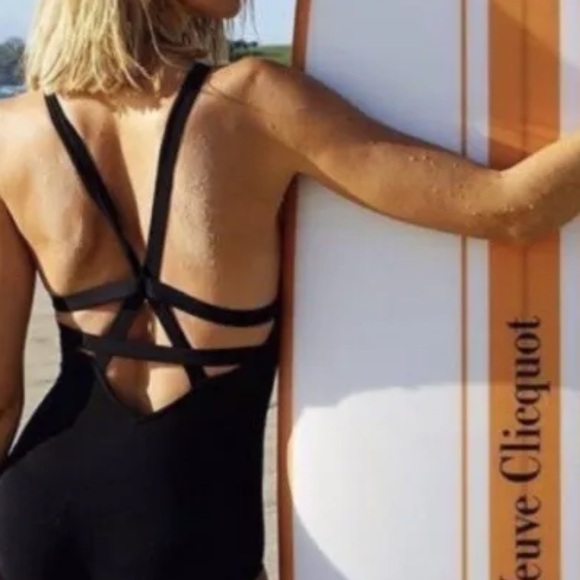 New Seafolly x Anthropologie Cutout V-Neck 8/Med Black 1Pc Strappy Maillot Swim - Picture 10 of 16